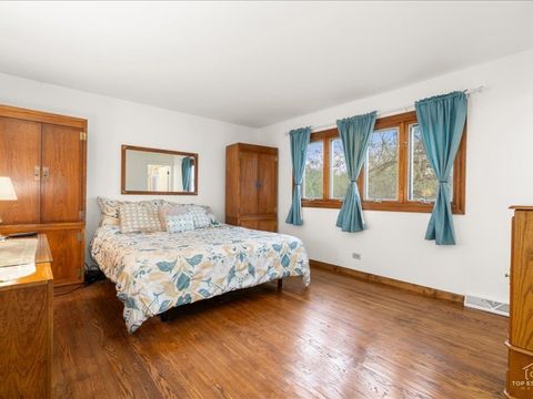 Tiny photo for 6531 Midhurst Road, Downers Grove, IL 60516 (MLS # 12609814)