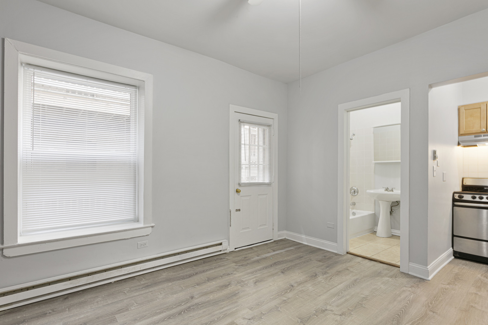 1456 W Fargo Avenue 104