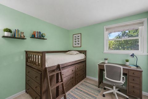 Tiny photo for 449 S Bennett Avenue, Palatine, IL 60067 (MLS # 12672897)