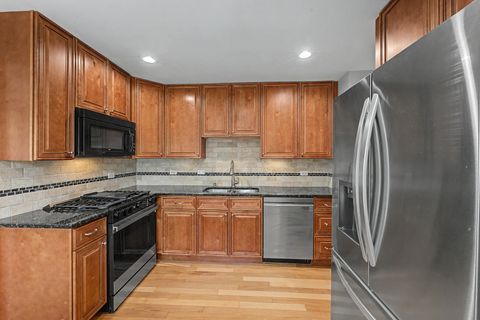 Tiny photo for 449 S Bennett Avenue, Palatine, IL 60067 (MLS # 12672897)