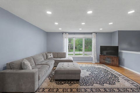 Tiny photo for 449 S Bennett Avenue, Palatine, IL 60067 (MLS # 12672897)