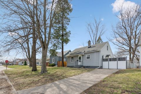 Tiny photo for 2052 37th Street, Rock Island, IL 61201 (MLS # 12601618)