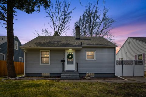 Photo of 2052 37th Street, Rock Island, IL 61201 (MLS # 12601618)