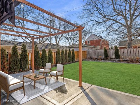 Tiny photo for 740 S Ashland Avenue, La Grange, IL 60525 (MLS # 12569513)