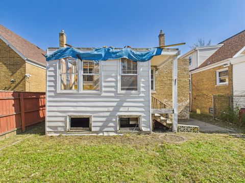 Tiny photo for 9832 S Calumet Avenue, Chicago, IL 60628 (MLS # 12491374)