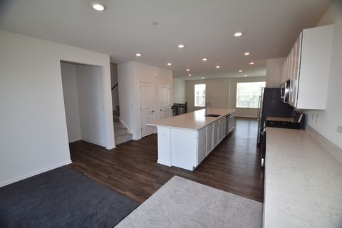 Tiny photo for Naperville, IL 60564 (MLS # 12609320)