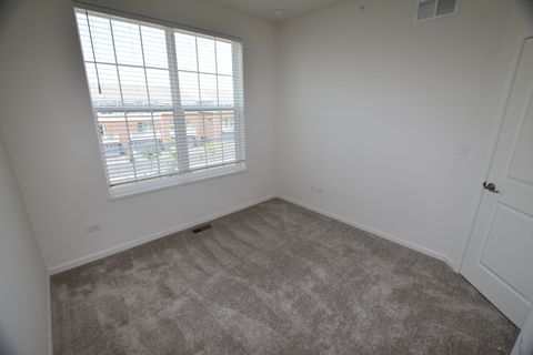 Tiny photo for Naperville, IL 60564 (MLS # 12609320)