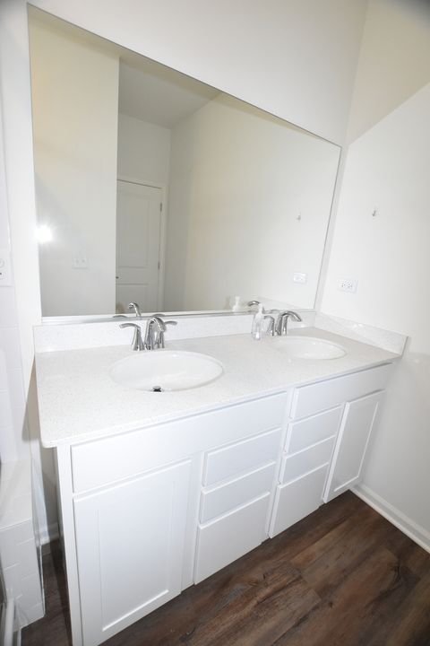 Tiny photo for Naperville, IL 60564 (MLS # 12609320)