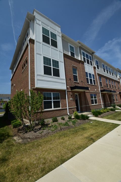 Tiny photo for Naperville, IL 60564 (MLS # 12609320)