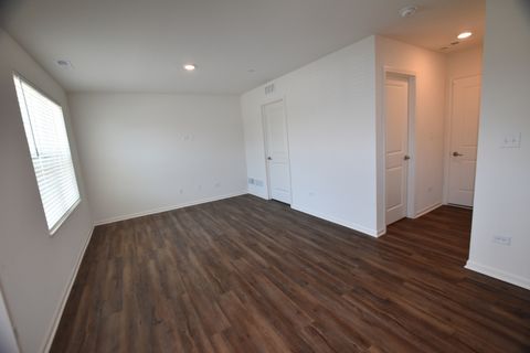 Tiny photo for Naperville, IL 60564 (MLS # 12609320)