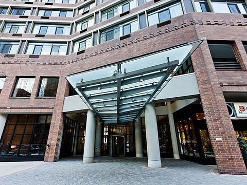 211 E OHIO Street 910 Chicago IL 60611