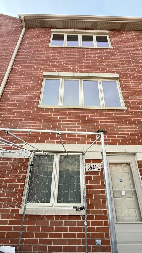 3541 S Maplewood Avenue 2 Chicago IL 60632