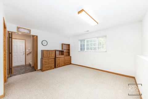 Tiny photo for 2330 Twilight Drive, Aurora, IL 60503 (MLS # 12480212)