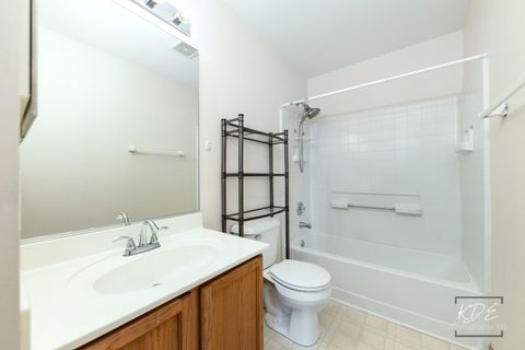 Tiny photo for 2330 Twilight Drive, Aurora, IL 60503 (MLS # 12480212)