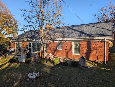 Tiny photo for 410 Flossmoor Avenue, Waukegan, IL 60085 (MLS # 12624002)