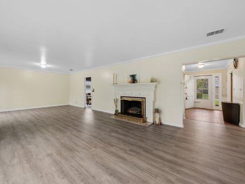 Tiny photo for 410 Flossmoor Avenue, Waukegan, IL 60085 (MLS # 12624002)