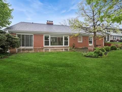 Tiny photo for 410 Flossmoor Avenue, Waukegan, IL 60085 (MLS # 12624002)