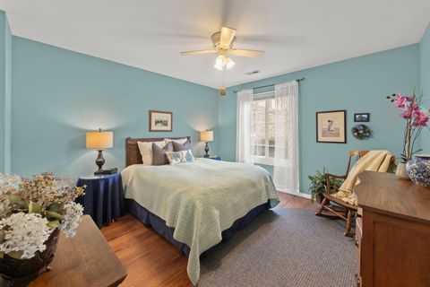 Tiny photo for 1755 Plymouth Court #D, Wheaton, IL 60189 (MLS # 12602474)