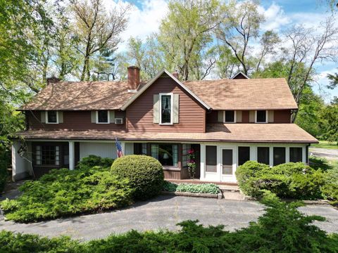 Photo of 9014 E 129th Avenue, Crown Point, IN 46307 (MLS # 12571815)