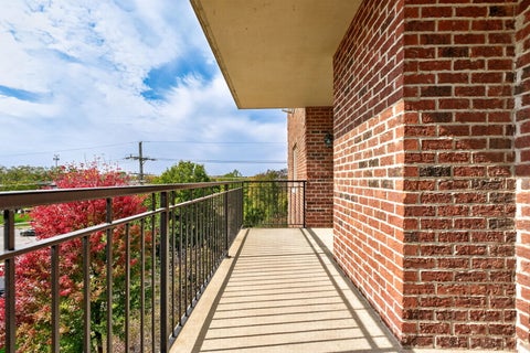 Tiny photo for 6675 S Cass Avenue #4C, Westmont, IL 60559 (MLS # 12782131)