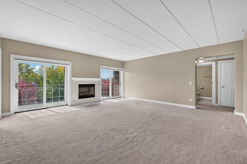 Tiny photo for 6675 S Cass Avenue #4C, Westmont, IL 60559 (MLS # 12782131)