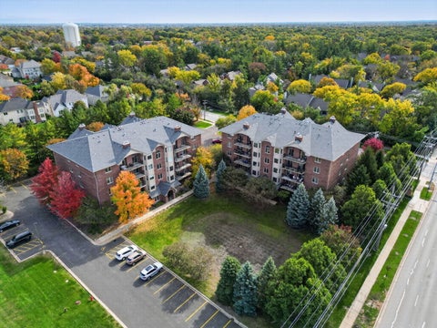 Tiny photo for 6675 S Cass Avenue #4C, Westmont, IL 60559 (MLS # 12782131)