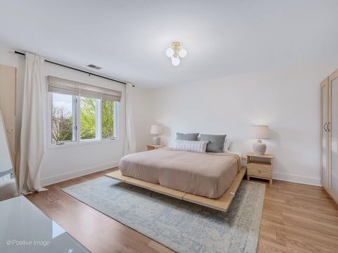 Tiny photo for 6437 Davane Court, Downers Grove, IL 60516 (MLS # 12624488)