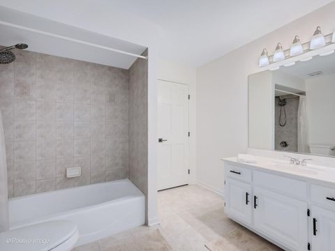 Tiny photo for 6437 Davane Court, Downers Grove, IL 60516 (MLS # 12624488)