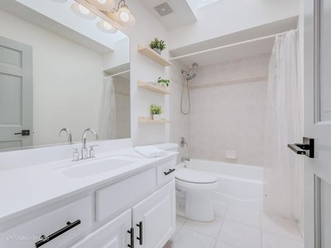 Tiny photo for 6437 Davane Court, Downers Grove, IL 60516 (MLS # 12624488)