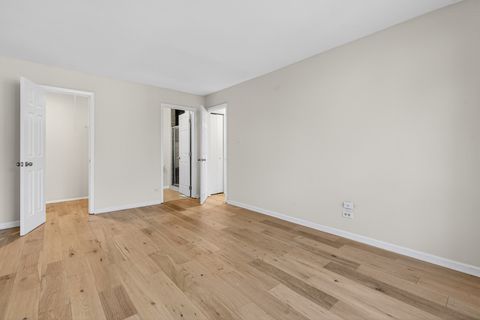 Tiny photo for 455 Kennedy Place, Vernon Hills, IL 60061 (MLS # 12536267)