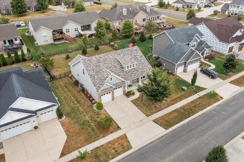 Tiny photo for 1616 Kassen Avenue, Mahomet, IL 61853 (MLS # 12608162)