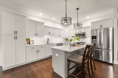 Tiny photo for 1616 Kassen Avenue, Mahomet, IL 61853 (MLS # 12608162)