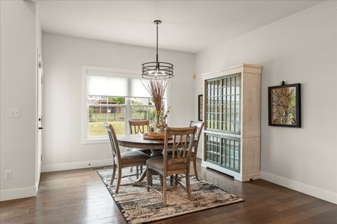 Tiny photo for 1616 Kassen Avenue, Mahomet, IL 61853 (MLS # 12608162)