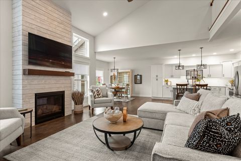 Tiny photo for 1616 Kassen Avenue, Mahomet, IL 61853 (MLS # 12608162)