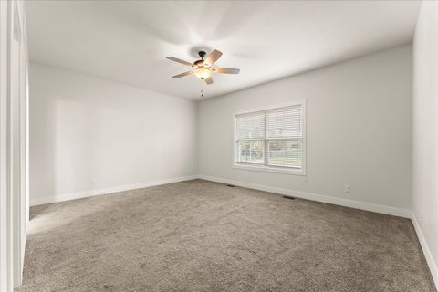 Tiny photo for 1616 Kassen Avenue, Mahomet, IL 61853 (MLS # 12608162)