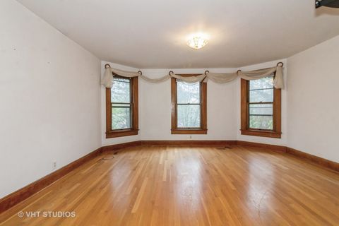 Tiny photo for 300 N River Road, Naperville, IL 60540 (MLS # 12471087)
