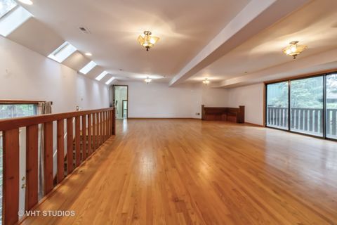 Tiny photo for 300 N River Road, Naperville, IL 60540 (MLS # 12471087)
