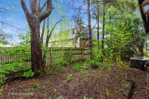 Tiny photo for 300 N River Road, Naperville, IL 60540 (MLS # 12471087)