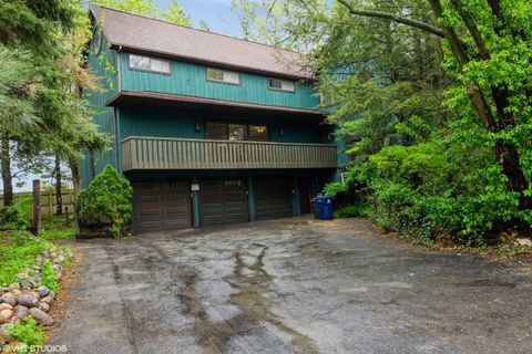 Tiny photo for 300 N River Road, Naperville, IL 60540 (MLS # 12471087)