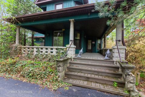 Tiny photo for 300 N River Road, Naperville, IL 60540 (MLS # 12471087)