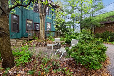 Tiny photo for 300 N River Road, Naperville, IL 60540 (MLS # 12471087)