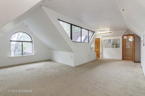Tiny photo for 300 N River Road, Naperville, IL 60540 (MLS # 12471087)