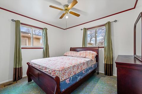 Tiny photo for 88 W Wayne Place, Wheeling, IL 60090 (MLS # 12571288)