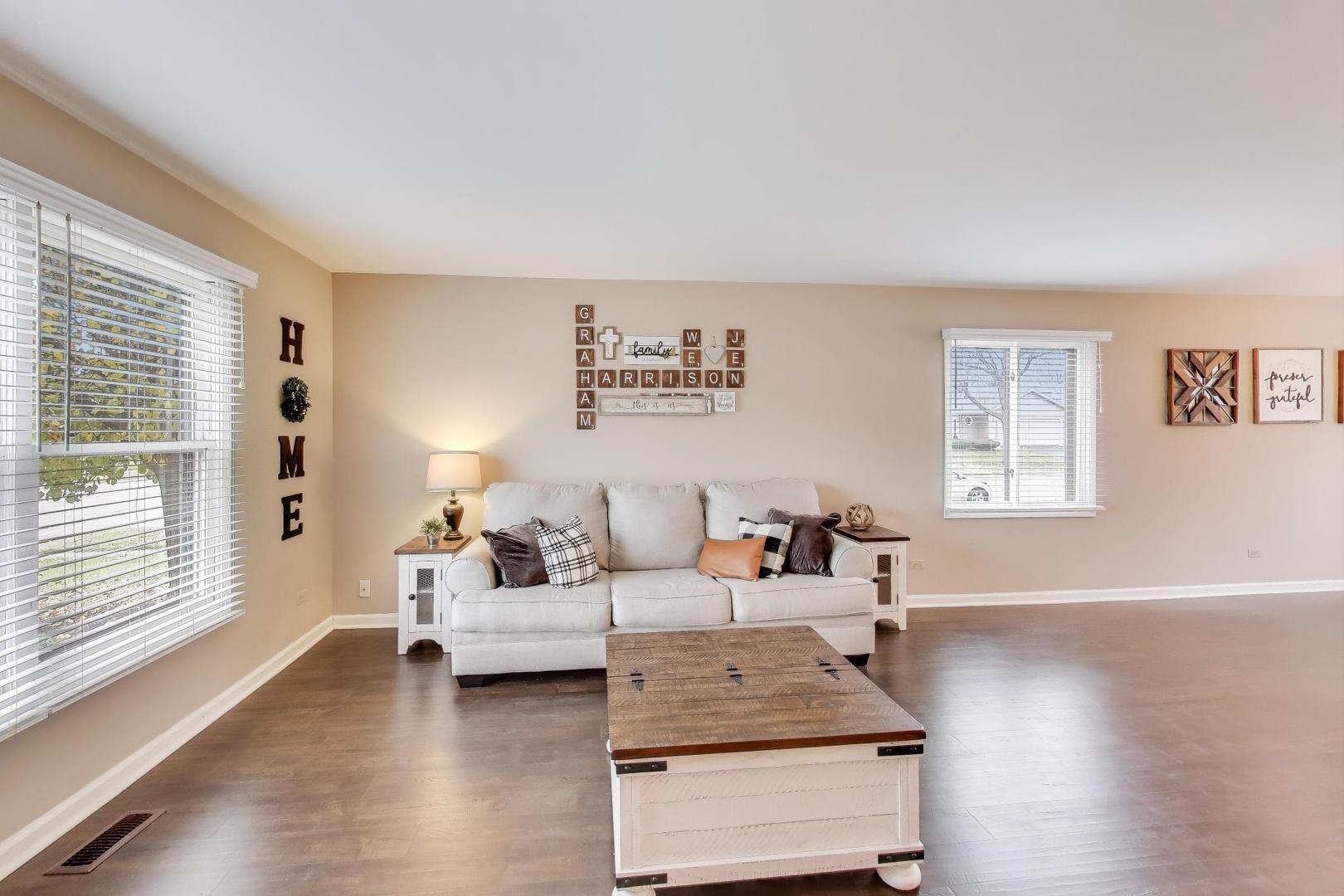 1394 Parkridge Court