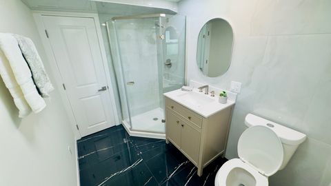 Tiny photo for 527 Northgate Road, Lindenhurst, IL 60046 (MLS # 12559645)