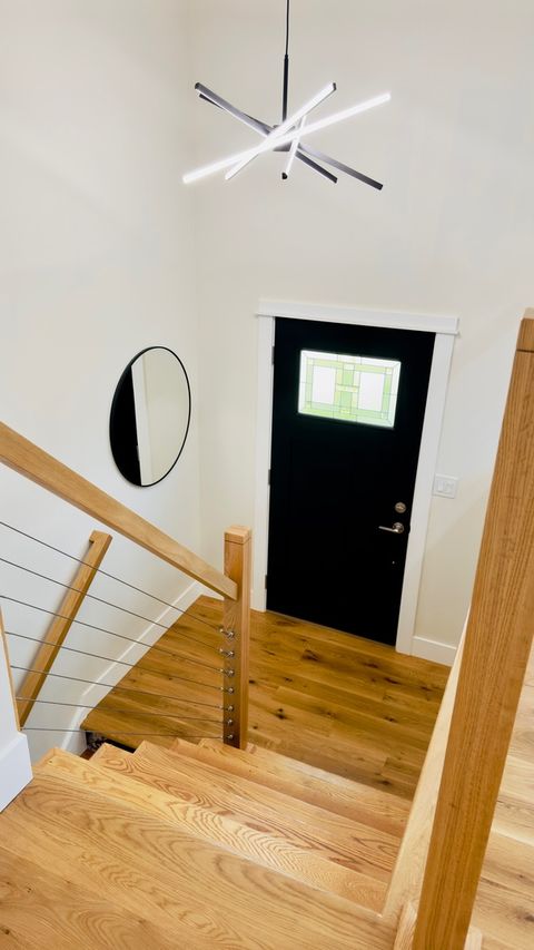 Tiny photo for 527 Northgate Road, Lindenhurst, IL 60046 (MLS # 12559645)