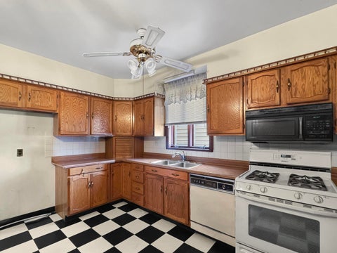 Tiny photo for 6213 W Eddy Street, Chicago, IL 60634 (MLS # 12753818)