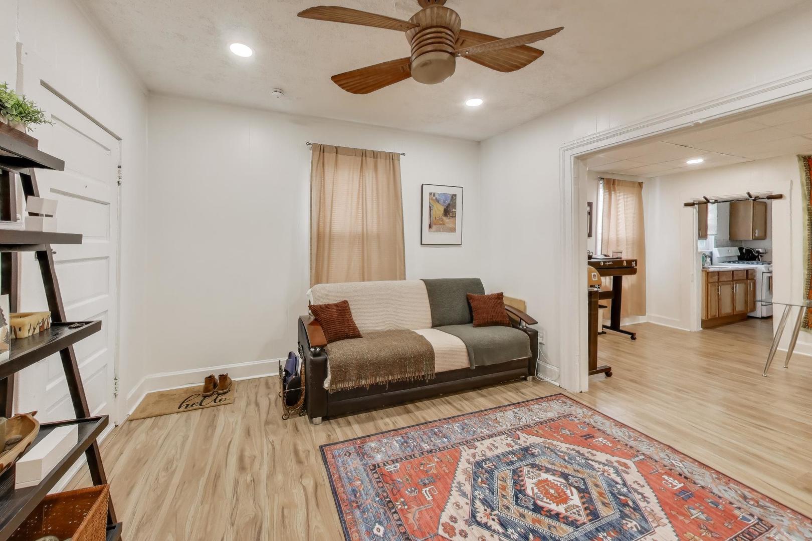 3248 S Paulina Street