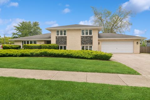 885 W Army Trail Boulevard Addison IL 60101