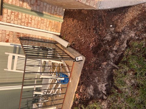 Tiny photo for 1303 N Baldwin Court #B3, Palatine, IL 60074 (MLS # 12613396)